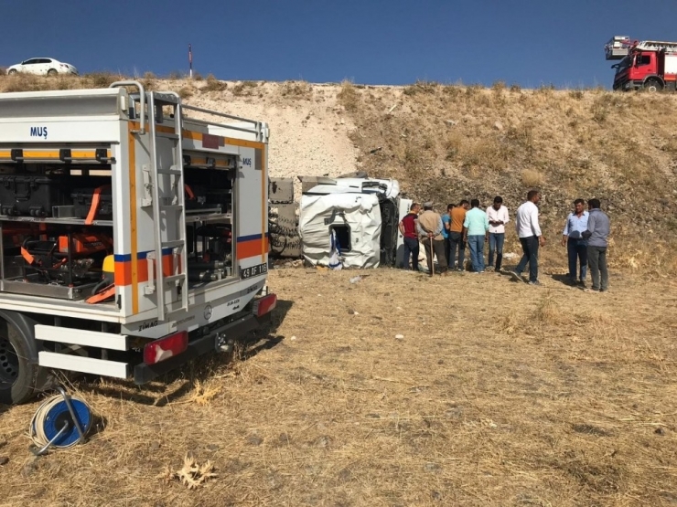 Varto Da Trafik Kazası: 1 Yaralı