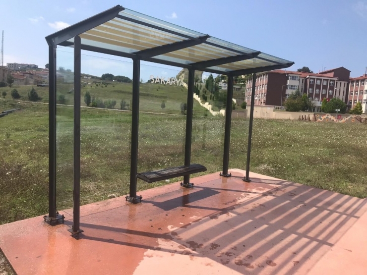 Yolcu Durakları Temizleniyor