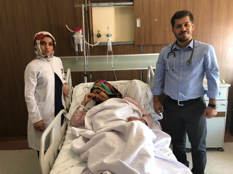 Hastaneye Göğüs Ağrısıyla Gitti, Kalbinde 12 Santim Kist Çıktı