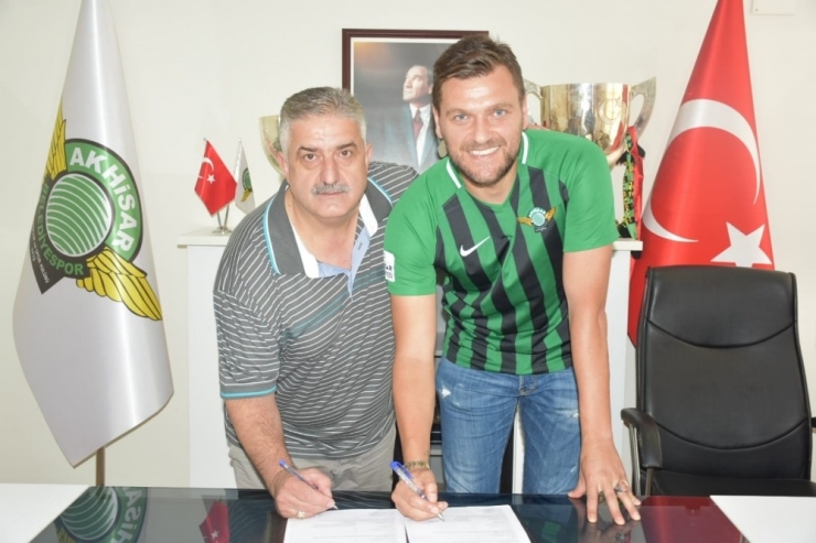 Akhisarspor, Muhammet Reis’i Kadrosuna Kattı