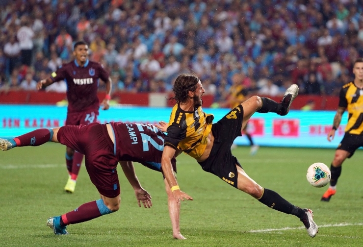 Uefa Avrupa Ligi: Trabzonspor: 0 - Aek: 2 (İlk Yarı)
