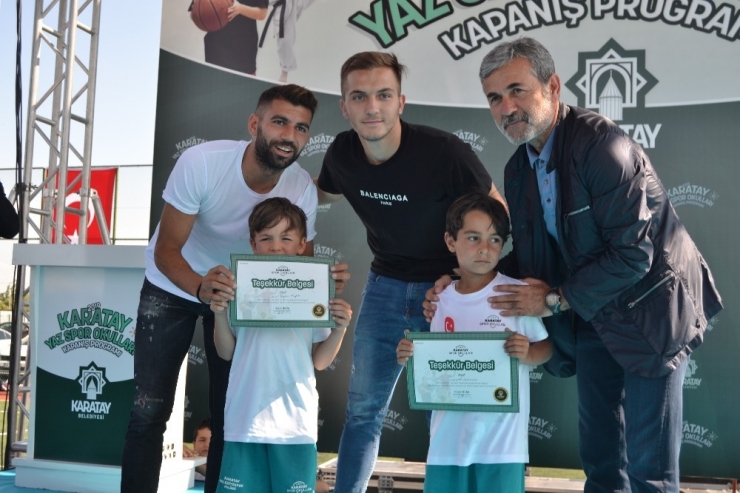 Aykut Kocaman’a Genç Sporculardan Yoğun İlgi