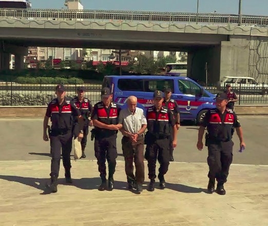 Tartıştığı Oğlunu Av Tüfeğiyle Vurarak Öldüren Baba Adliyeye Sevk Edildi