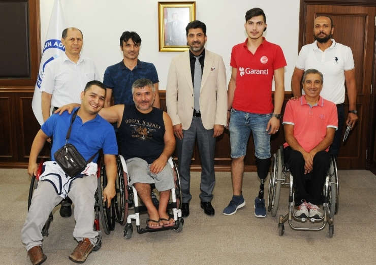 Genç Efeler, Adü İle Engelleri Aşacak