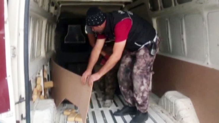 Erzurum’da Uyuşturucu Operasyonunda 61,5 Kilo Eroin Ele Geçirildi