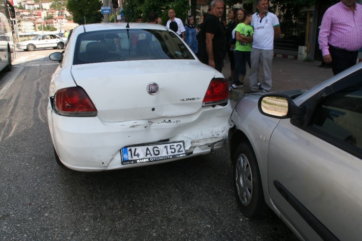 Devrek’te Meydana Gelen Zincirleme Trafik Kazası