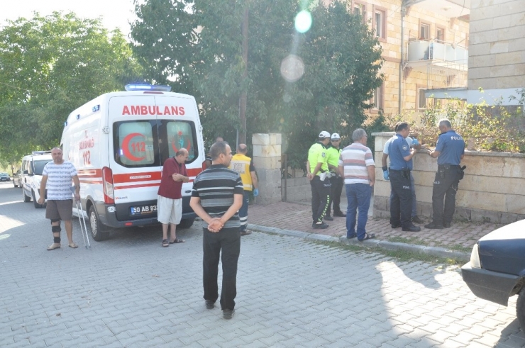 53 Yaşındaki Adam Evinde Ölü Bulundu