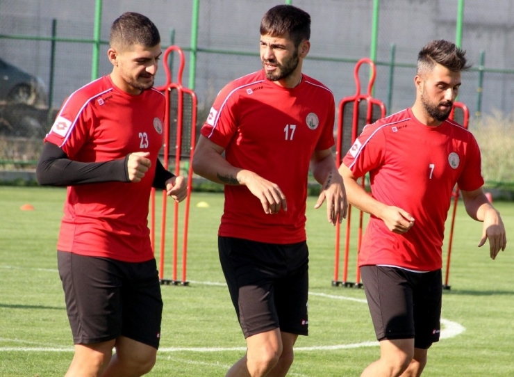 Namık Altunsoy: "Galibiyetle Başlamak İstiyoruz"