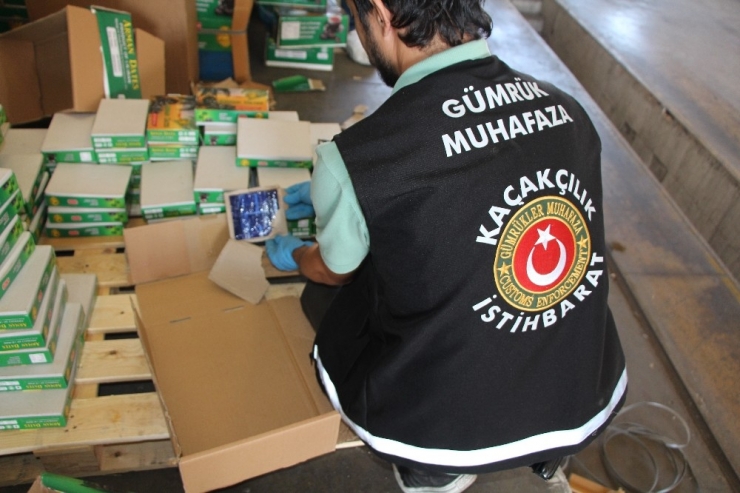 Kapıkule’de Hurma Taşıyan Tırdan Yaklaşık Yarım Ton Eroin Çıktı