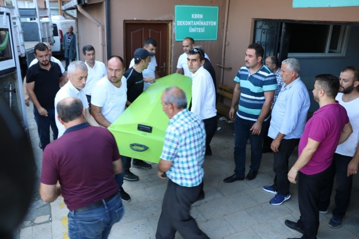 Göçükte Ölen İşçi Üniversiteyi Kazanan Kızı İçin Yeniden Madene Girmiş