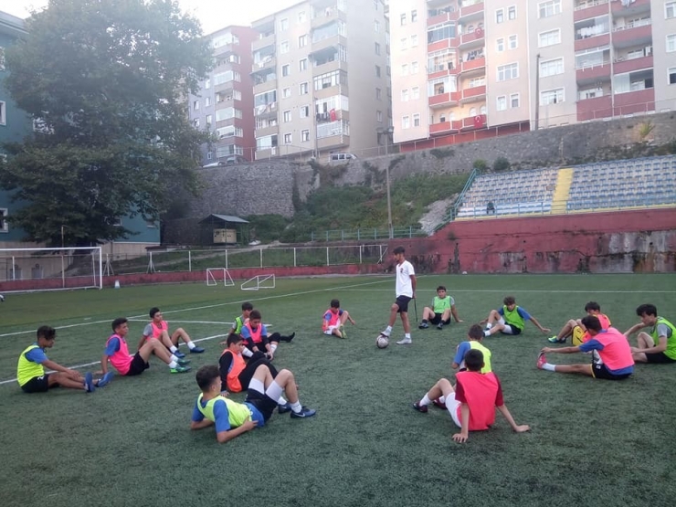 Türkiye’nin En Genç Antrenörü Göreve Başladı