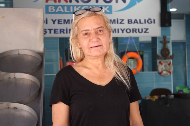 Tezgâhlar Balık Bekliyor