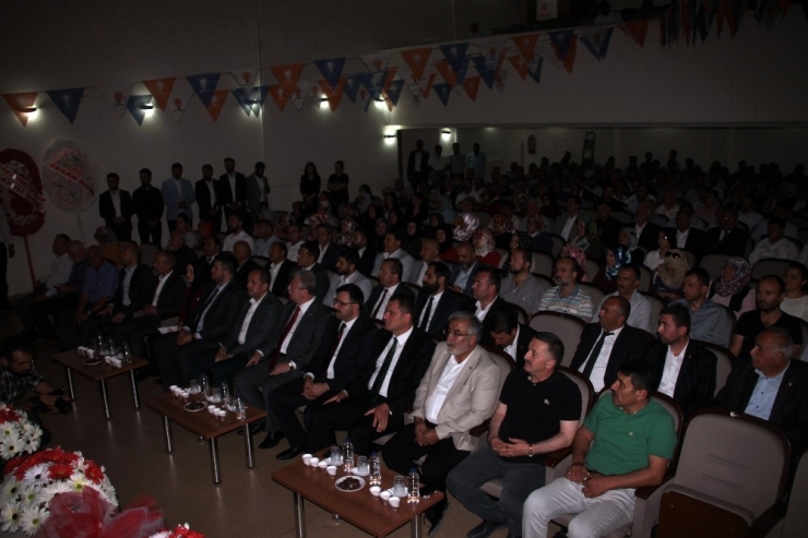 Akbaşoğlu: "Yaşanılan Süreçlerden Dersler Çıkaracağız"