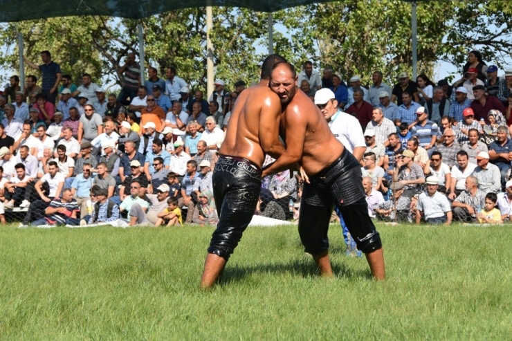 Sındırgı’da Başpehlivan Dağdeviren