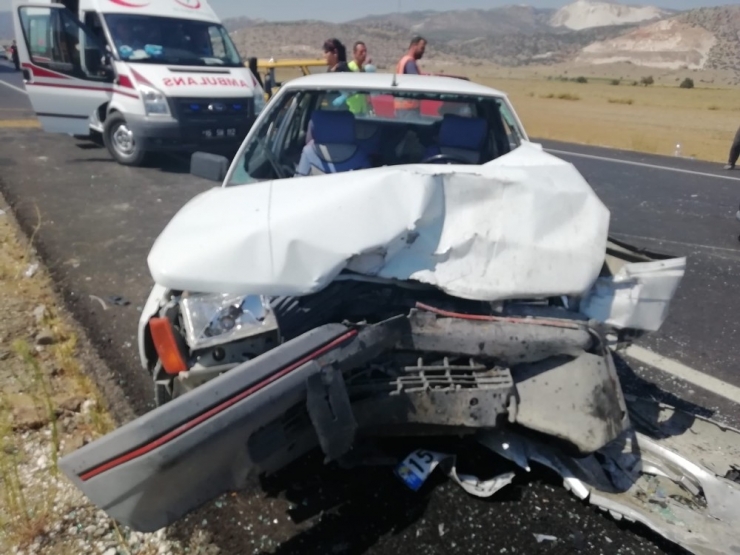 Burdur’da Trafik Kazası : 1 Ölü, 9 Yaralı