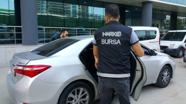 100 Yıllık Silahla Uyuşturucu Ticareti Yapacaklardı