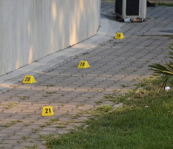 Polisle Çatışıp Suçluyu Hastaneden Kaçırmak İstediler