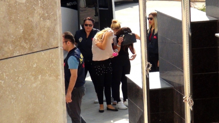 9 İldeki Fuhuş Operasyonunda 13 Tutuklama