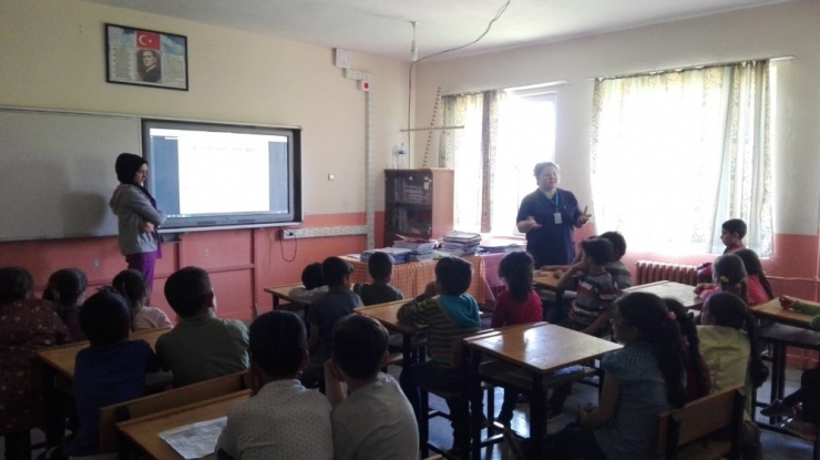 Uzmanlar Uyardı ‘Okul Öncesi Çocuklarda Sağlıklı Beslenmeye’ Dikkat