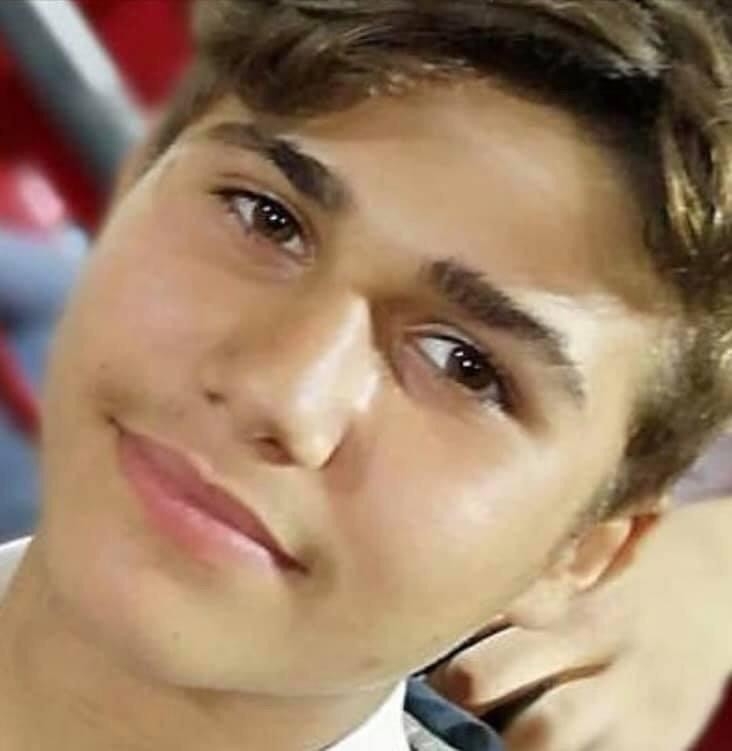 Otomobilin Çarptığı 16 Yaşındaki Genç Hayatını Kaybetti