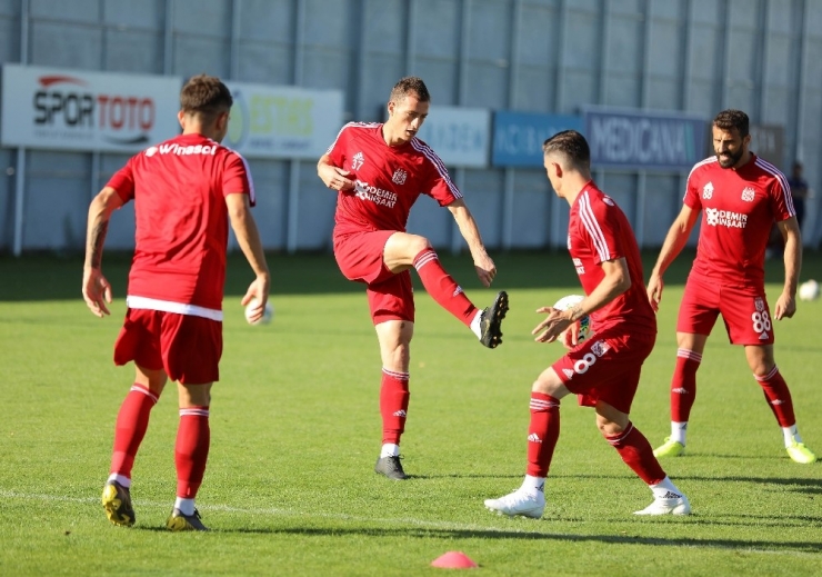 Sivasspor, Gaziantep Maçı Hazırlıklarını Tamamladı