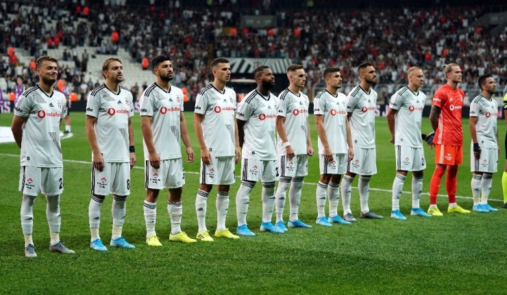 Süper Lig: Beşiktaş: 0 - Çaykur Rizespor: 0 (Maç Devam Ediyor)