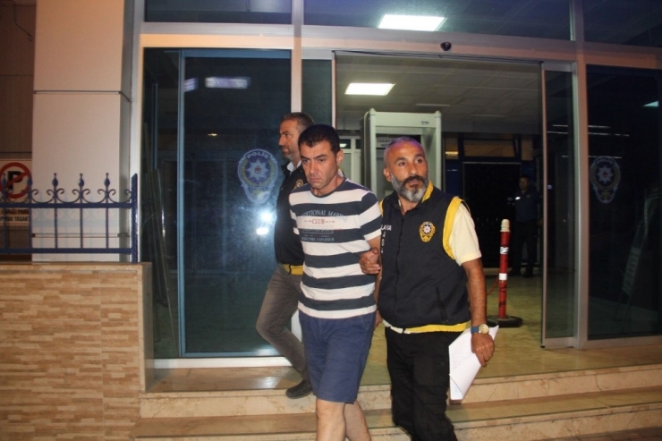 İş Yeri Sahibinden 1.5 Kilogram Altın Çalan Zanlıya “Köpek Bile Yediği Çanağa Pislemiyor” Tepkisi