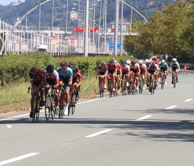 3. Çayeli Kriteryum Yol Yarışı Gerçekleştirildi