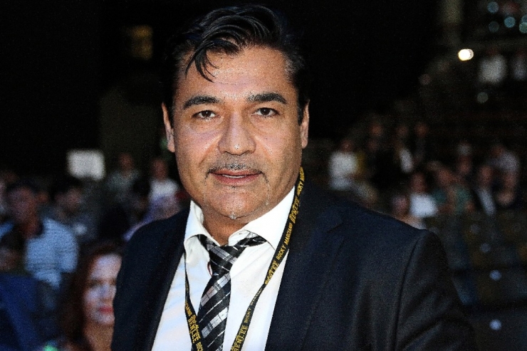 Dünya Devi Türkiye’de Boks Galası Düzenliyor