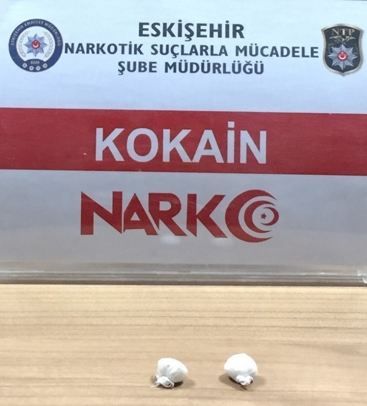 Uyuşturucu Ticareti Yapan Şüpheli Adliyede