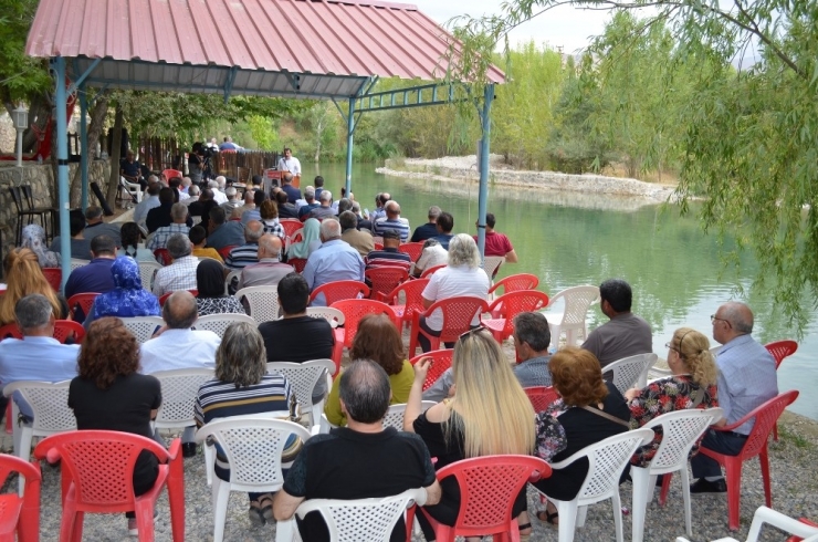 İlk Vekil, Şair Dede Nüzhet Memleketi Çemişgezek’te Anıldı