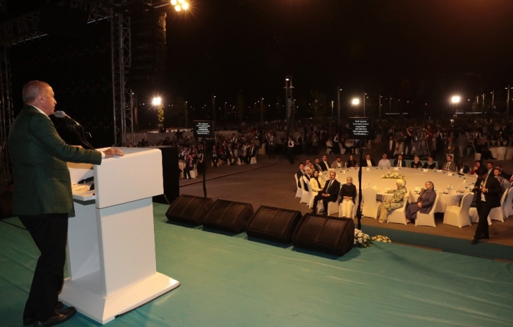 Cumhurbaşkanı Erdoğan: "Fırat’ın Doğusundaki Terör Yuvalarını Da Temizlemekte Kararlıyız”