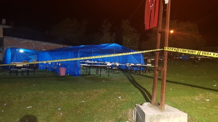 Kınada Muhtarın Silahından Çıktığı İddia Edilen Kurşun Can Aldı