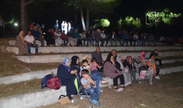 Tarihi Karadede Panayırı Renkli Görüntülerle Başladı