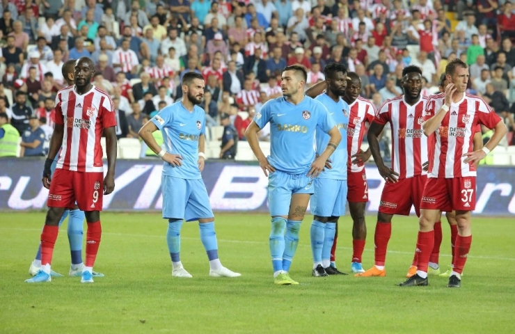 Süper Lig: D.g. Sivasspor: 1 - Gazişehir Gaziantep: 1 (Maç Sonucu)