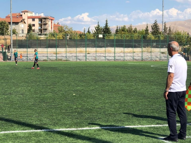 Malatya Yeşilyurt Belediyespor Sezona Yenilgiyle Başladı