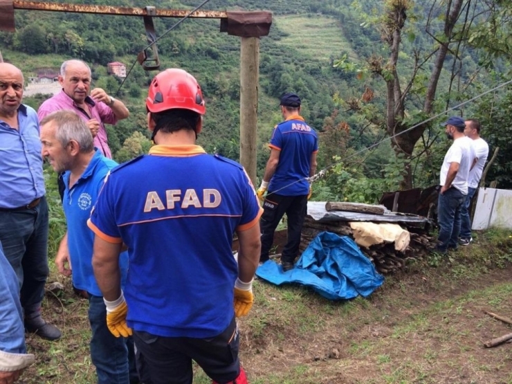 Kaybolan Şahıs Dere Yatağında Ölü Bulundu