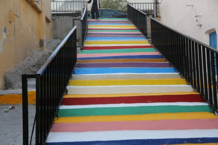 Verdiği Sözleri 20 Günde Yerine Getirdi