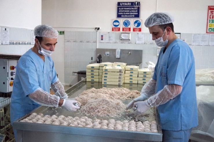 Siyez Unu Çekme Helvada Hayat Buldu