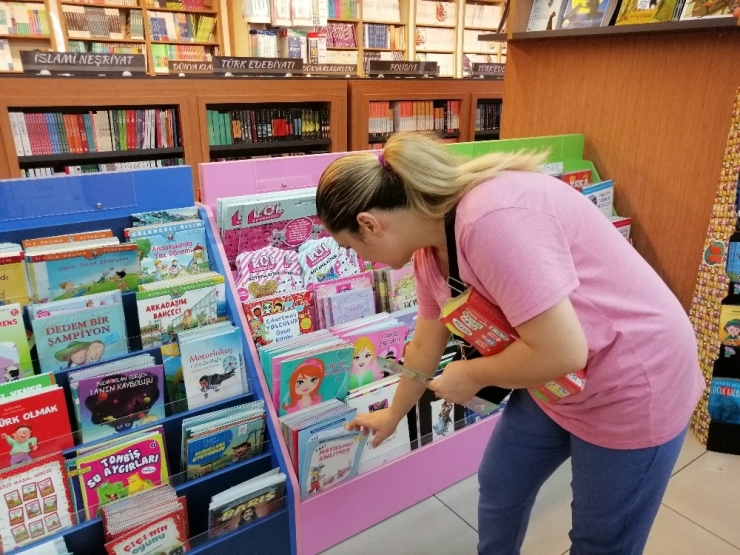 Okullar Açılıyor, Kokulu Kırtasiye Ürünlerine Dikkat