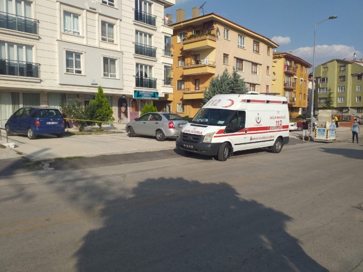 Karısını Öldüren Koca Polisi Arayıp Teslim Oldu