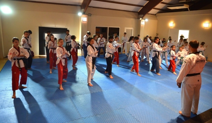 Başarılı Tekvandocular Tepebaşı’nda Yetişiyor