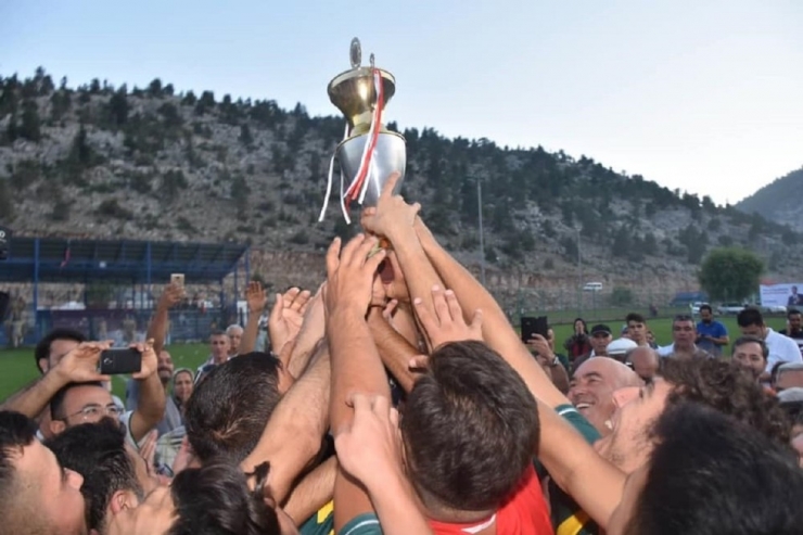 Kızıldağ’da Şampiyon Çatalanspor