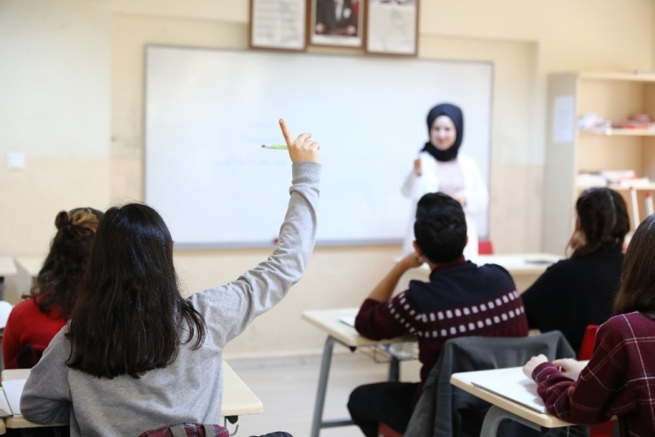 “Eğitim İçin El Ele’de 12. Yıl Gururu