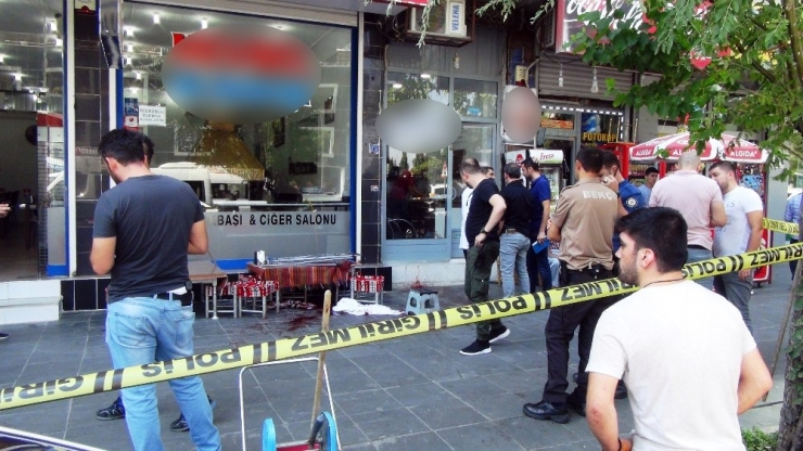 Diyarbakır’da Park Kavgasında Kan Aktı: 1 Ağır Yaralı