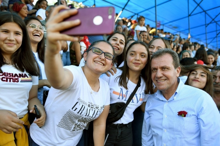 Fındıkpınarı Futbol Turnuvası’nın Şampiyonu Emirler