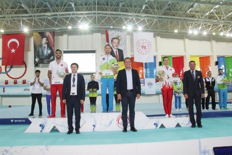 Artistik Cimnastik Dünya Kupası’nda Türkiye Birinci Oldu