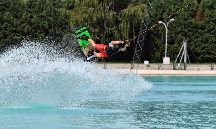 Su Kayağı Tutkunları Osmangazi’de Buluştu