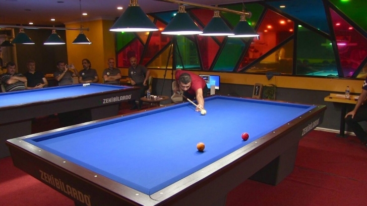 Niğde’de 3 Bant Bilardo Turnuvası Yapıldı