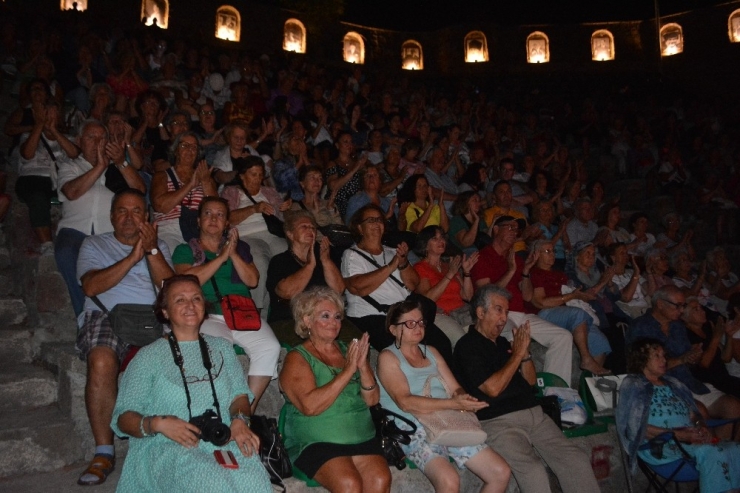 15. Ayvalık Kültür Sanat Festivali’nde “Mesut Duran” Coşkusu